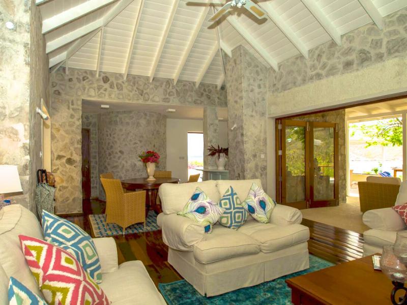 Crescent Bay Villa , Crescent Beach  