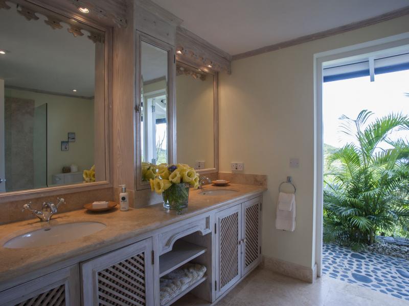 Cactus Hill , Endeavour Bay  