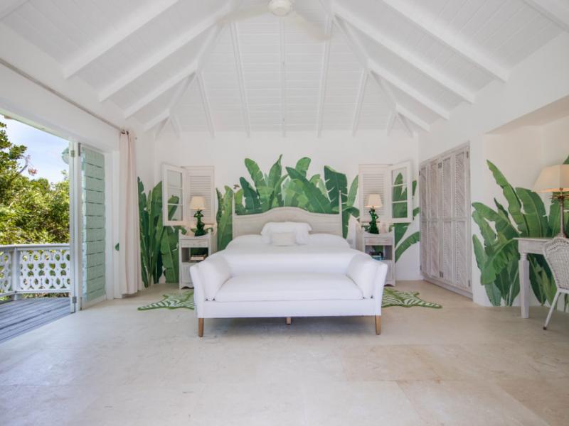 Zinnia , Centre of Island  