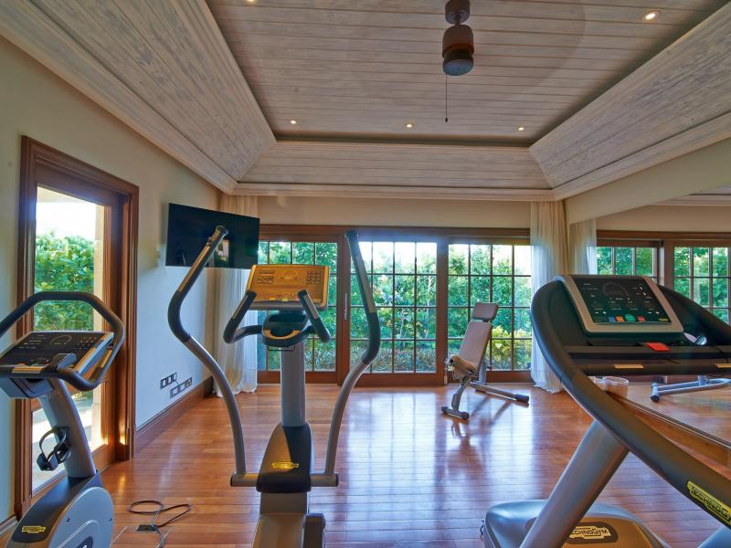 Turtle Creek Canouan , Charlstown  