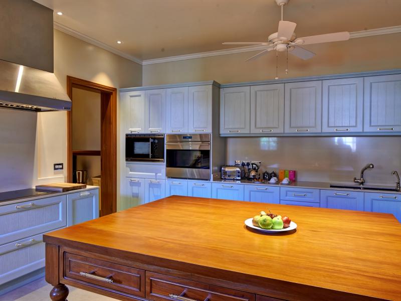 Turtle Creek Canouan , Charlstown  